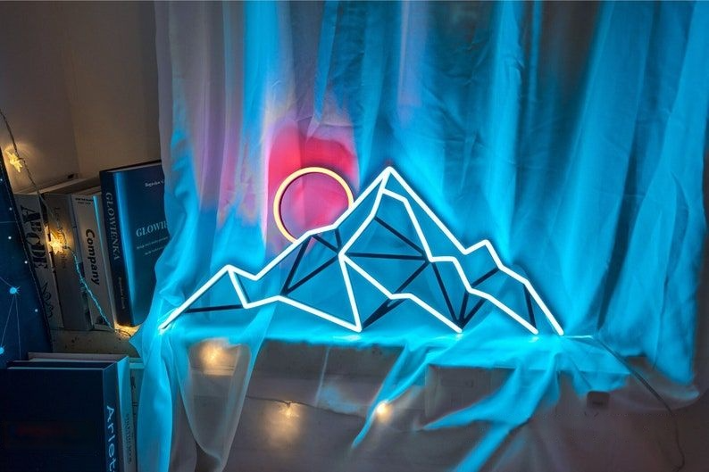 Custom Mountain Neon Sign – Battery & USB Operated Wall Art for Any Room