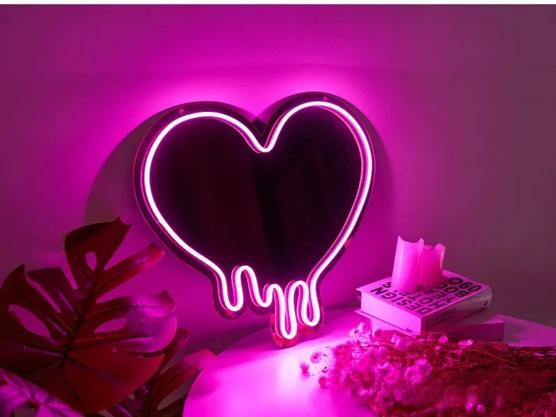 Custom Melting Heart Neon Sign – Trendy LED Light for Bedroom & Gaming Setup