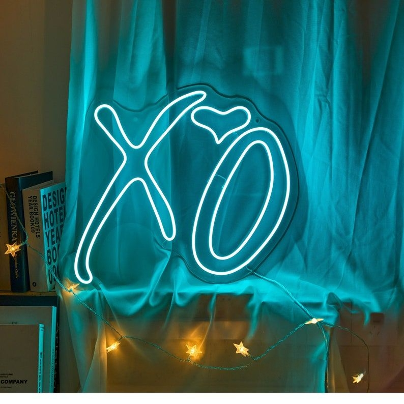 Custom Heart Neon Sign – LED Wall Decor for Home, Events & Anniversaries